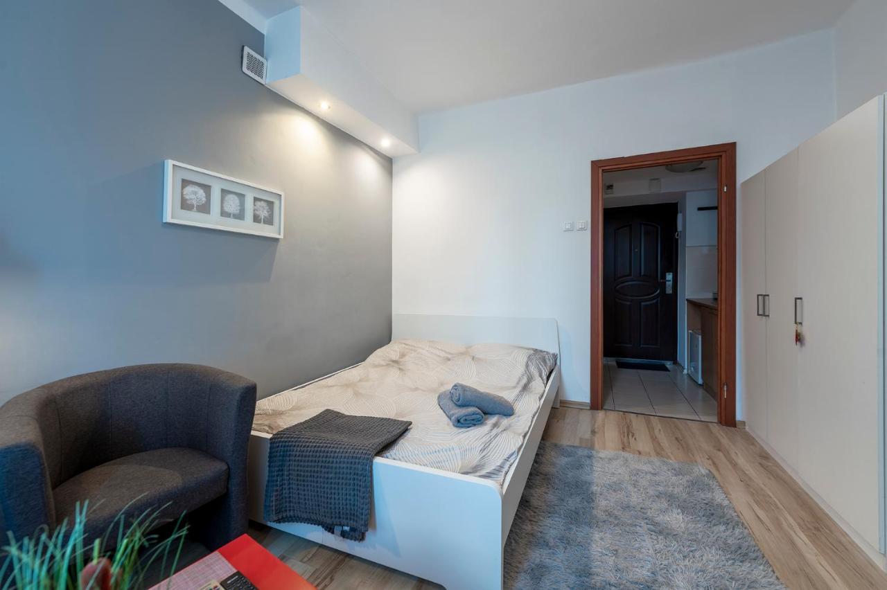 Cosy Studio In University District-Free Parking With Gate! Lodz  Exterior photo